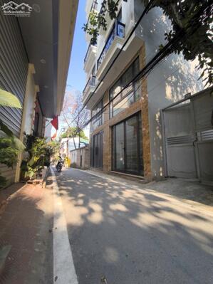 Nhà đẹp Đông La, An Khánh, ô tô qua nhà, đầy đủ nội thất, gần Công Viên Đông La, KĐT Đô Nghĩa