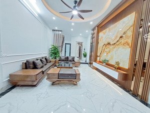 thanh xuân 7 nhà đẹp mới koong fuul nội thất nhà đẹp long lanh 42 m chỉ 12.8 tỷ