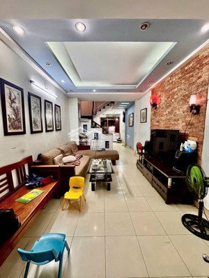 bán gấp trong tháng - bán nhà võ văn kiệt 57m² 4 tầng - 16 tỷ