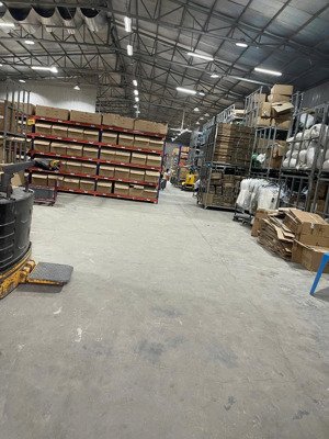 chính chủ cho thuê kho, xưởng: 550 m, 610 m (tại: tây mỗ - nam từ liêm - hà nội )