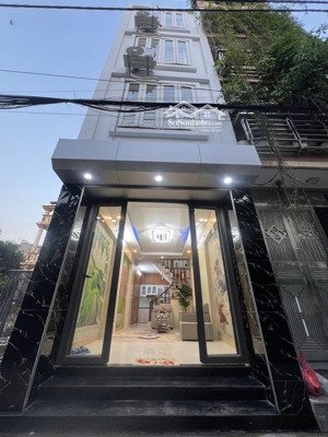 nhà đẹp mới xây thanh lân - hoàng mai - ô tô đỗ cửa - vị trí đẹp - nhiều tiện ích