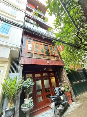 bán nhà lạc long quân -tây hồ -gần hồ -dân xây -kinh doanh -ôtô -thang máy- 58m x 5t chỉ 17 tỷ hơn