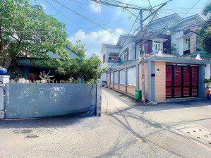 bán nhà cấp 4,xe hơi ngủ trong nhà,hiệp bình phước,thủ đức,gần vạn phúc,100m2 giá 7,8 tỷ,sổ riêng