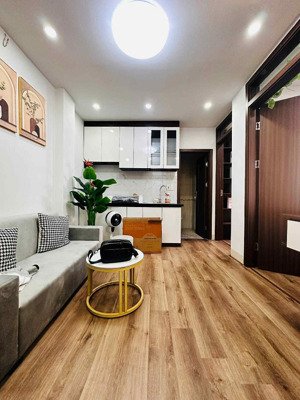 hạ chào 100triệu! căn hộ ccmn bạch mai,nhà đẹp ,gần phố, 3pn,funll nội thất, sổ riêng 55m2