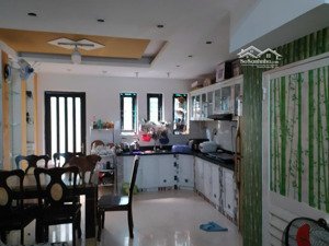 nhà bán hẽm bình thới - ngay vòng xoay lê đại hành. 4 tầng