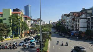 bán mảnh đất phố đào tấn, ba đình, không lỗi phong thủy, tặng nhà 3 tầng khung cột, dt 98m, mt 4,9m
