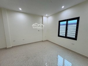 cơ hội hiếm sở hữu nhà đẹp- ô tô đỗ cửa- trung tâm phú lương- hà đông giá chỉ 5.6 tỷ