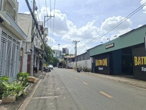 bán nhà riêng tại ấp 2, đức hoà hạ, 6,5 tỷ, 324 m2, chính chủ, hot!