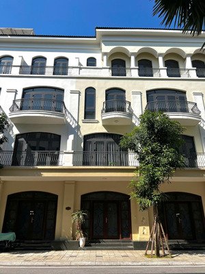 9 tỷ tròn mua ngay 3 siêu phẩm chà là 63m2 - cực hời