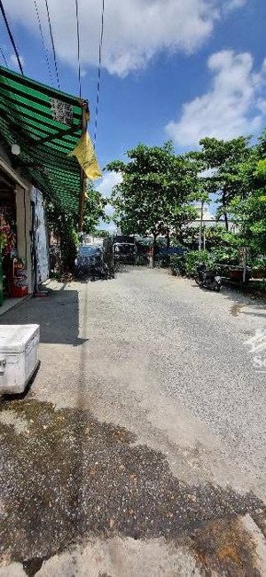 97m2- shr- 7tỷ5- hxh tránh nguyêm4 văn linh- nhà c4 có 4 phòng cho thuê 20tr/th