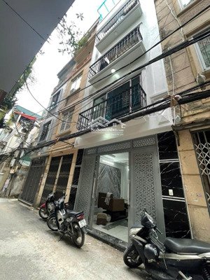 siêu phẩm nhà trương định hai bà trưng
nhà 5 tầng diện tích 41m, mặt tiền 4,25m, giá 11,4 tỷ m