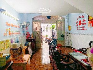 bán nhà 1 sẹc hương lộ 2 4x10m 1 trệt 2 lầu nhà đẹp ở ngay 3 tỷ 999-shr-hc đủ