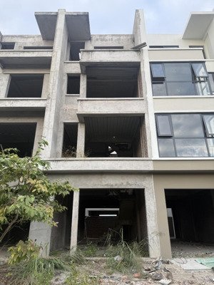 tổng tiền 2,6x tỷ - liền kề 75m2 flc giai đoạn 1 - áp góc gần trục đường đôi