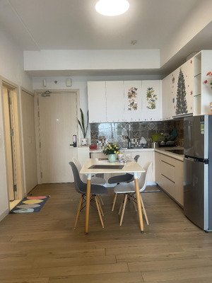 chính chủ bán căn 1 ngủ toà c westbay tầng đẹp giá 2.990 tỷ bao phí full đồ