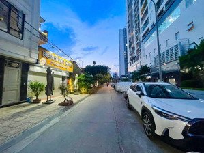 ô tô tránh, kd, nguyễn văn cừ, hồng tiến, ái mộ, bồ đề, lb, dt 150 m, 3 t, mt 8.4 m, giá 31 tỷ 9