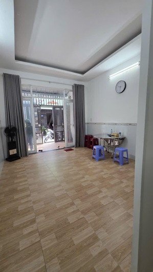 nhà bình tân gần cv gia phú, st aeon tân phú 2 tầng 48m2 hẽm ô tô 6m tiện ở cho thuê