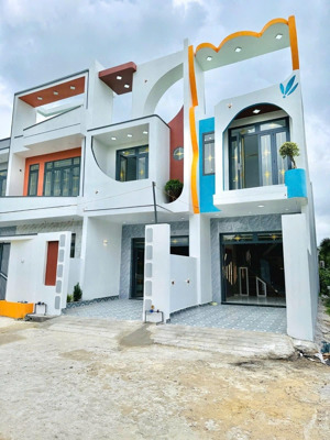 bán nhà riêng 584 tân kiên, giá thỏa thuận, thuận, 150m2, 3pn, 2wc, ngõ vào rộng 4m, pháp lý đầy đủ