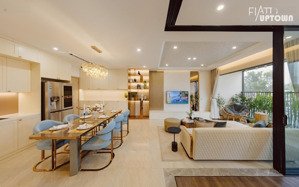 cần bán căn 80m2 4,5 tỷ/ căn, tầng trung bancon rộng