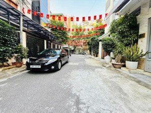 mặt phố - an sinh - phân lô oto - 5tầng - thang máy - sổ vuông đẹp - sdcc - ssgd