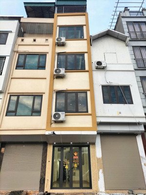 bán nhà mặt đường 4.5 tầng quốc lộ 1a, tứ hiệp, thanh trì, 2 mặt đường vỉa hè 8m, kinh doanh đỉnh