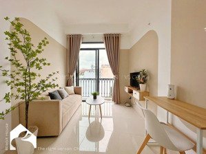 cho thuê căn hộ ban công, full nội thất đường nguyễn trãi gần ngã sáu phù đổng, quận 1