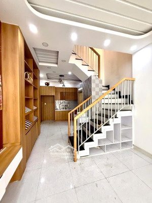 bán nhà - top đầu phân khúc 6 ~ 60m2 - nhà 4 tầng đúc btct - 5pn - hẻm xe tải thông - p.h.i: 6tỷ39