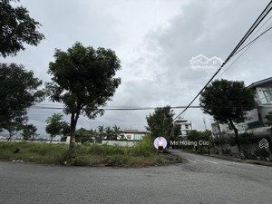 lô góc nam việt á đường anh thơ - mạc cửu. đối lưng góc đường chương dương. sát sông hàn