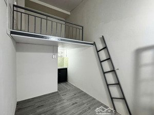 cho thuê phòng trọ gần hàn thuyên gần đh spkt, hutech, phòng mới có gác, wc, kệ bếp, máy lạnh