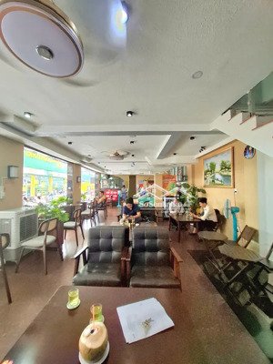 bán gấp trong tháng - bán nhà nguyễn giản thanh 47m² - 5 tầng - 31 tỷ