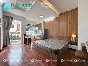 căn hộ vũ tùng bancol rộng rãi đầy đủ nt lh để được hỗ trợ xem phòng