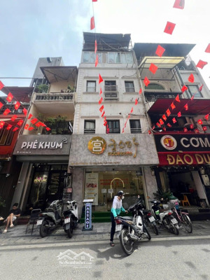 cho thuê mặt bằng kinh doanh , mặt phố hàng bè - hoàn kiếm , diện tích 70m2x4 tầng , mặt tiền 4m