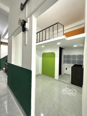 phòng 3tr8 có gác, mới 100% đẹp đường bùi đình tuý luôn