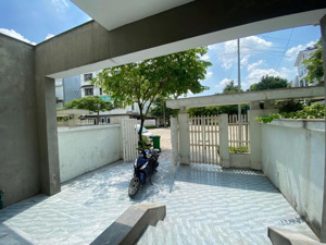 cho thuê nhà vườn 114m2 khu d geleximco