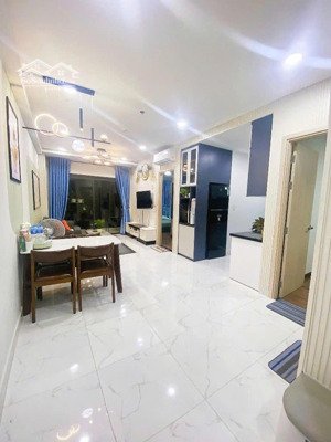 cho thuê căn 2pn - 70m2 đầy đủ nội thất giá 7tr, dọn vào ở được ngay