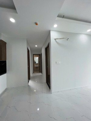 bán căn hộ chung cư opal skyline, 2,55 tỷ, 85m2, lái thiêu, thuận an, bình dương, giá ưu đãi