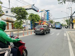 hàng hiếm - nhà 4 tầng - 4pn - 4wc - đặng văn bi - metro - xlnh - hxh 1/ - giá 8. x tỷ