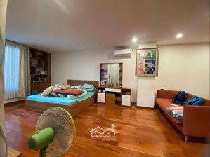 bán nhanh! ngang khủng 7.5m - 85.2m2, 5 tầng full nột thất + thang máy hxh hoàng văn thụ chỉ 18 tỷ