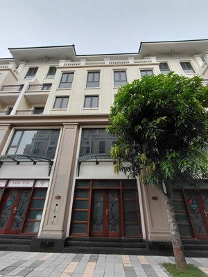 bán căn lk td6-07, 70m2 vin3 trục đường thông cao tốc, đường chính đại lộ 4 mùa 51m, sát cc masteri