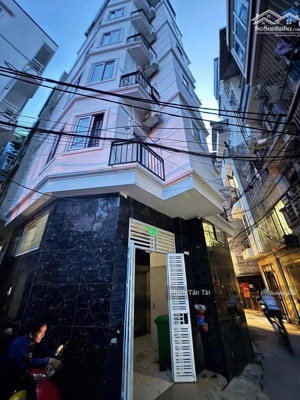 chung cư mini 3 mặt thoáng mỹ đình 10 phòng khép kín full nội thất, đủ pccc, dòng tiền 600tr/năm.