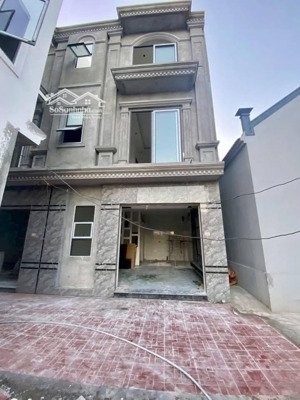 bán nhà 3 tầng hàng tổng hải an hp oto đỗ thoải mái hướng đông giá chỉ 2,69 tỉ