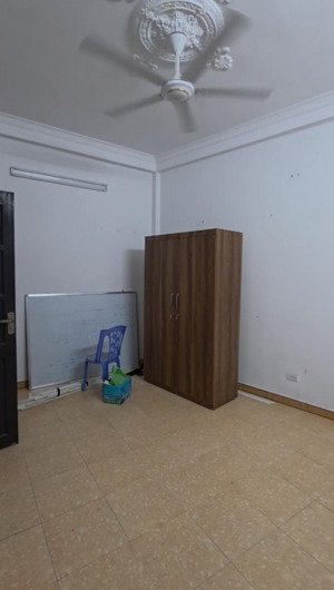 cho thuê cả nhà 5 tầng, gần phố hồng mai - bạch mai, lm căn hộ, văn phòng đều oki. giá thương lượng