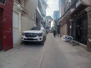 giá mềm, bề ngang tốt, hxh 6m trần quang diệu, 5x13m, 65m2, 3 tầng, vào ở ngay, chỉ 17 tỷ tl