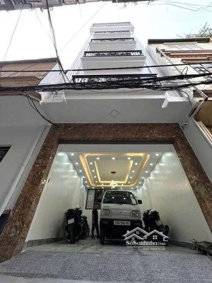 bán nhà riêng phố nguyễn đình hoàn, giá tốt, đẹp xuất sắc, ô tô ngủ trong nhà, thang máy