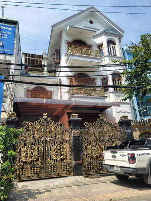 hiếm biệt thự cao cấp có hồ bơi thang máy phường tân sơn nhì, tân phú