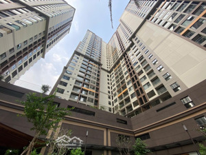 chính chủ cần bán căn akari city 2pn2wc 78m2 ở ngay, nhà mới 100%, đủ tiện ích, qua q1 chỉ 15p