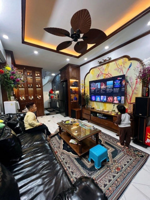 thạch bàn- lô góc 5 tầng 3 ngủ full nội thất ở ngay- oto tránh vài bước chân- sổ đỏ sẵn giao dịch