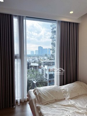 bán căn 2 phòng ngủ 2vs hướng đông nam view btđ toà sol forest, giá 4.35 tỷ giá đầu tư