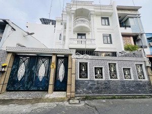 siêu biệt thự mặt tiền ngay ngã tư bốn xã - bình hưng hoà a - 4 tầng thang máy - 18,5tỷ