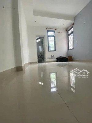 bán nhà hoàng diệu 46m2 3 tầng - 10.7 tỷ - hẻm xe hơi nở hậu chữ l