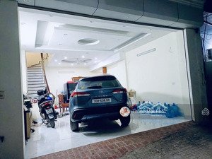 bán nhà việt hưng, long biên 55m2 5t 11.8 tỷ. nhà mới, gara oto 7c, hàng xóm vinhome riverside.